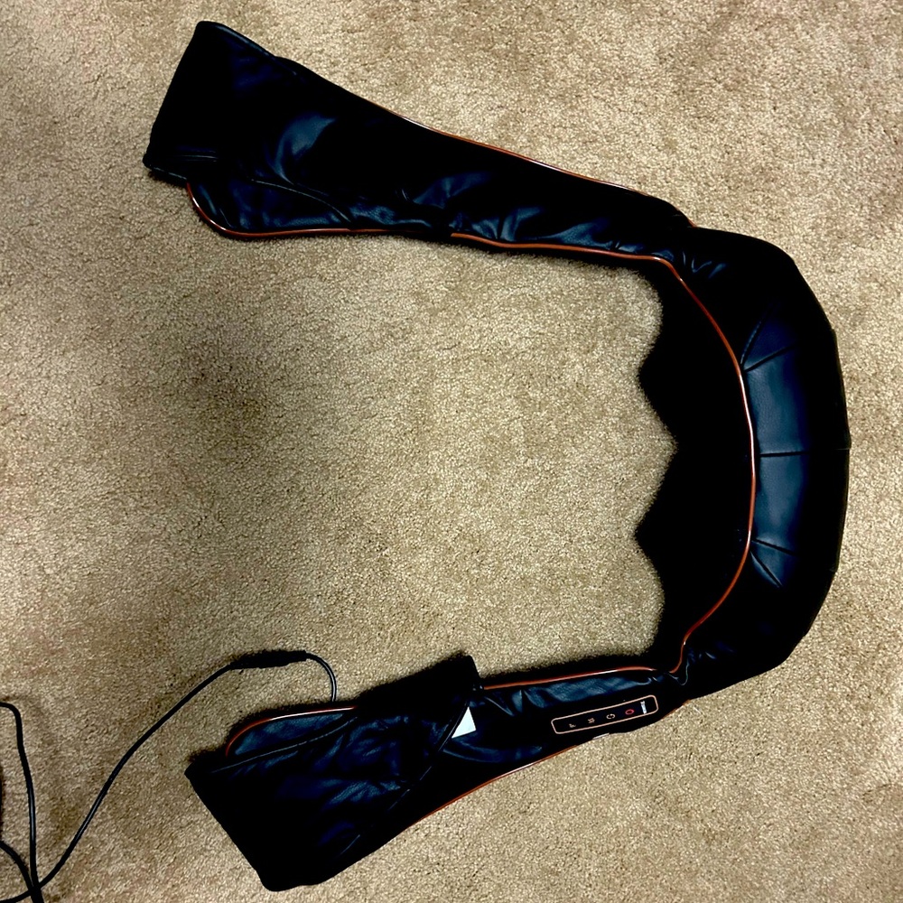 Neck massager